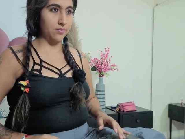 rousebonny webcam