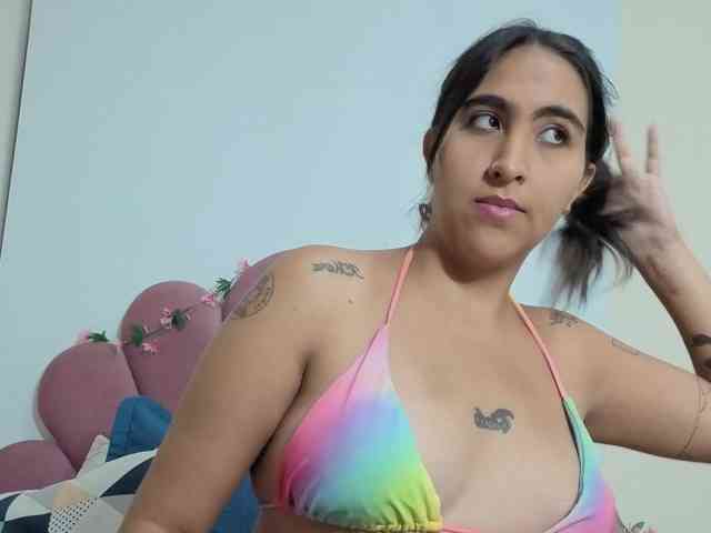 rousebonny webcam