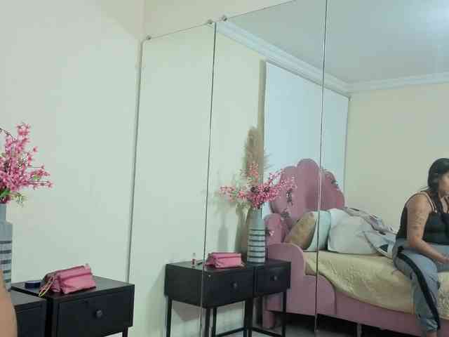 rousebonny webcam