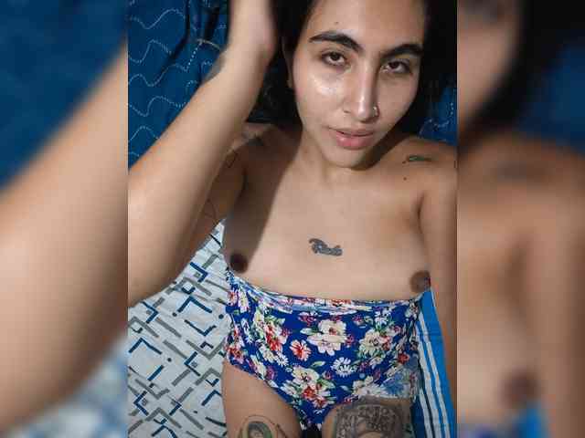 rousebonny webcam