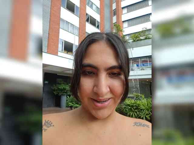 rousebonny webcam