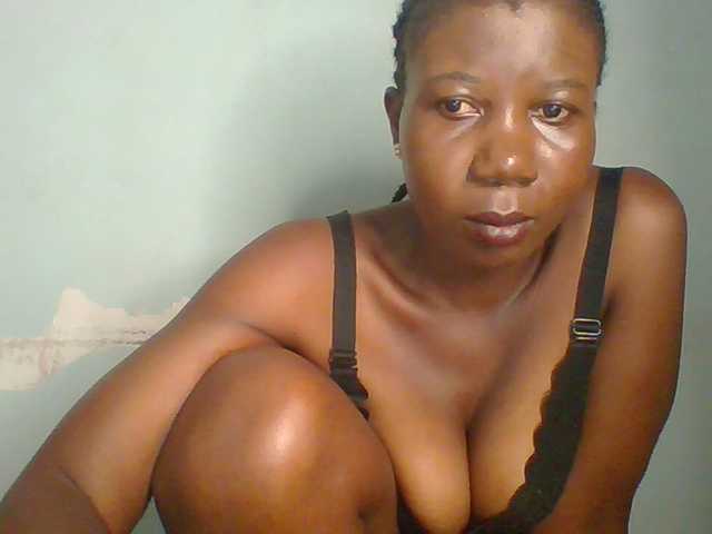 Creme-dall live webcam show