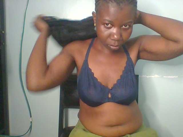 Creme-dall live cam on BongaCams