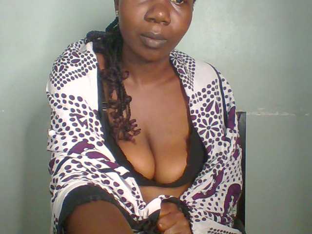Creme-dall live webcam show