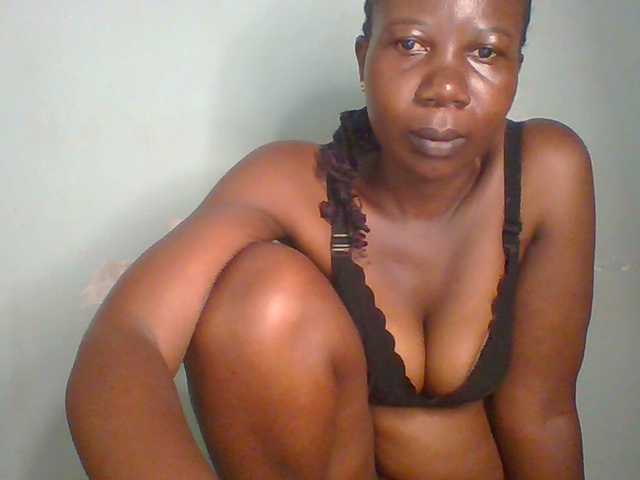 Creme-dall live webcam show