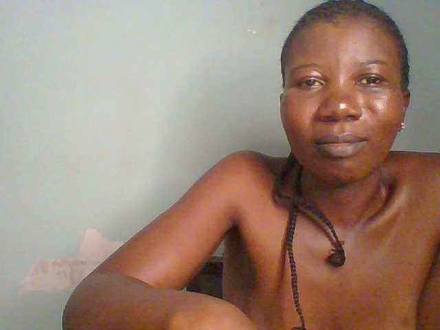 Creme-dall live webcam show