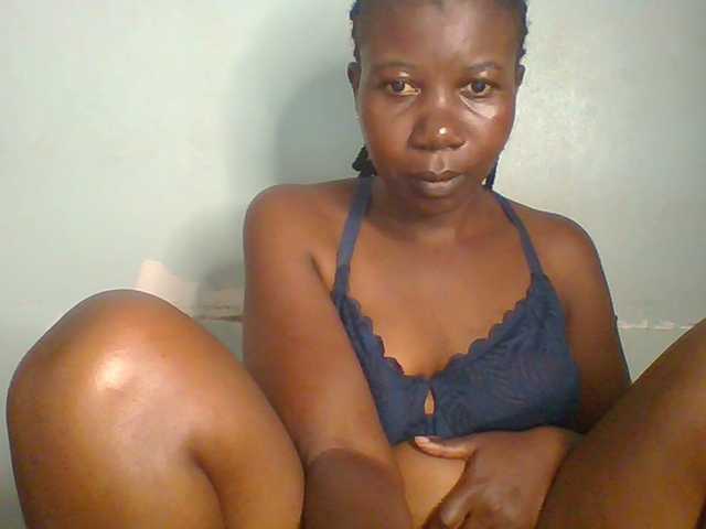 Creme-dall live webcam show