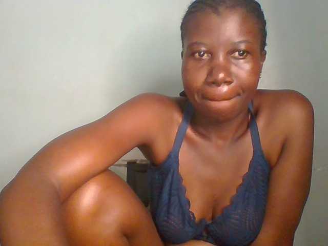 Creme-dall live webcam show