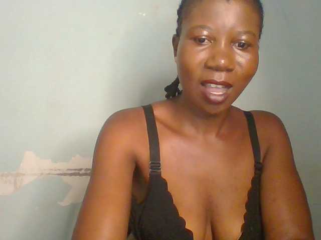 Creme-dall live webcam show
