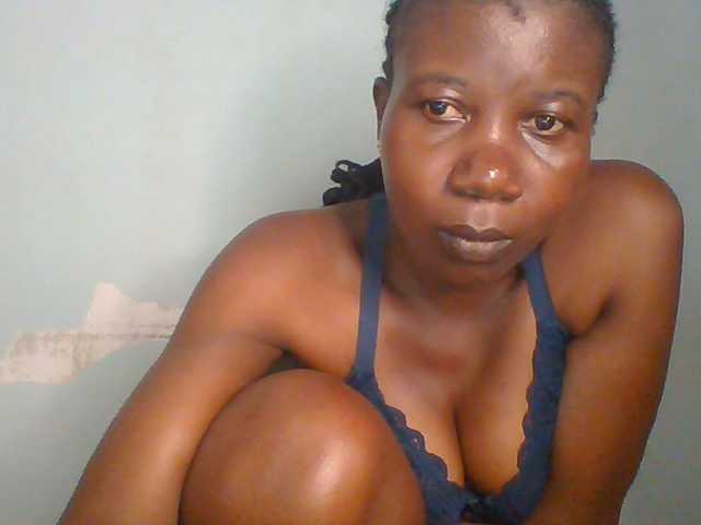 Creme-dall live webcam show