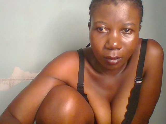 creme-dall live sex show