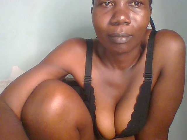 Creme-dall live webcam show