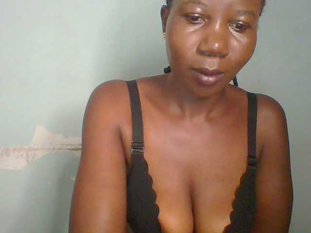 Creme-dall live webcam show