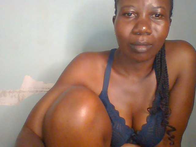 Creme-dall live webcam show