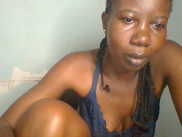 Creme-dall live webcam show