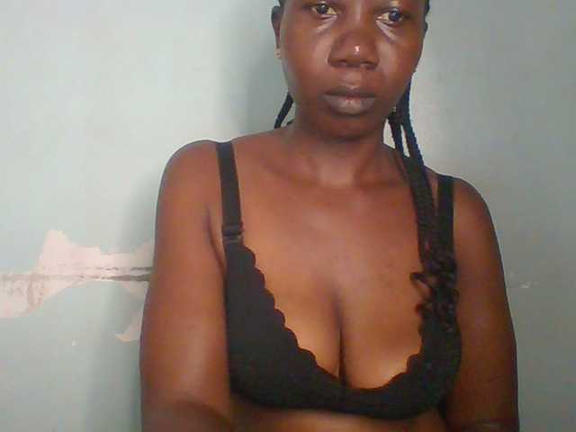Creme-dall live webcam show