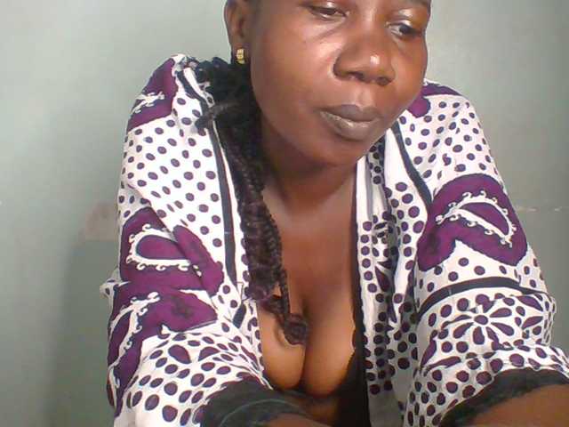 Creme-dall live webcam show