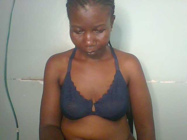 creme-dall live sex show