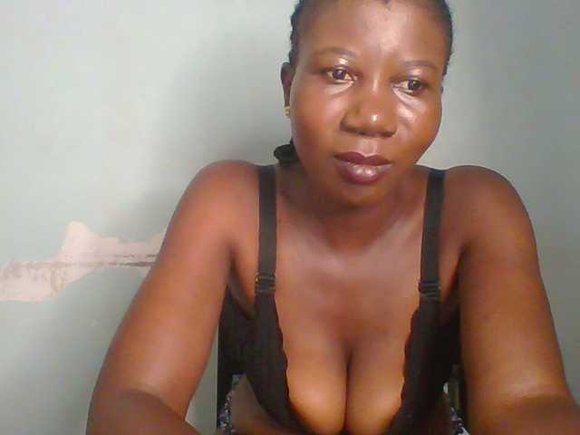 Creme-dall live webcam show