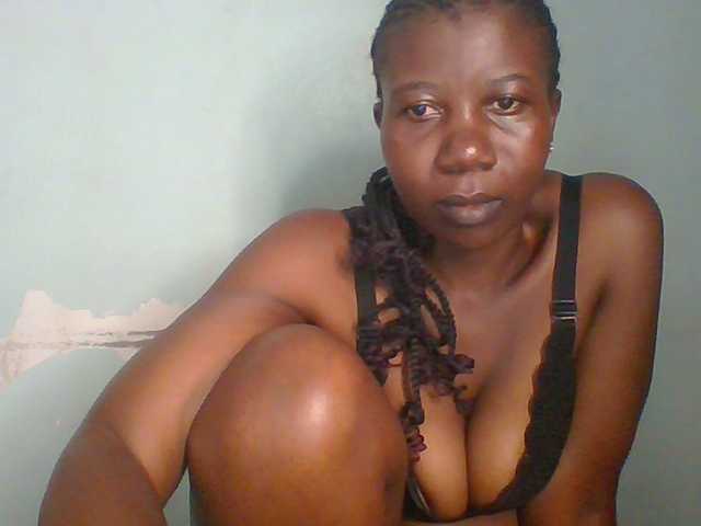 Creme-dall live webcam show
