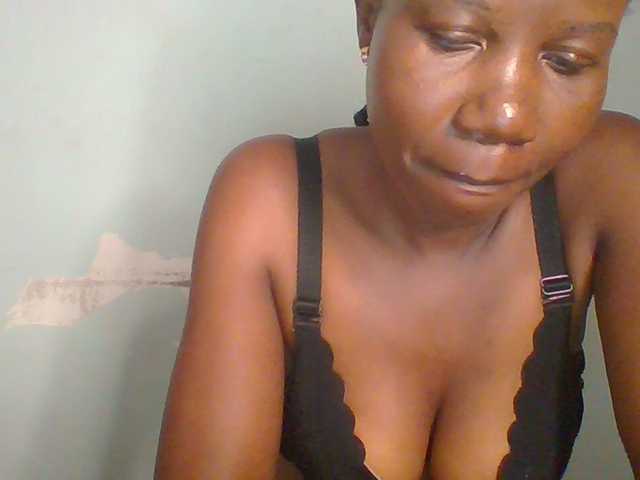 Creme-dall live webcam show