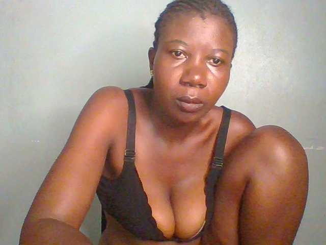Creme-dall live webcam show