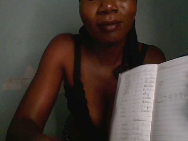 Creme-dall live webcam show