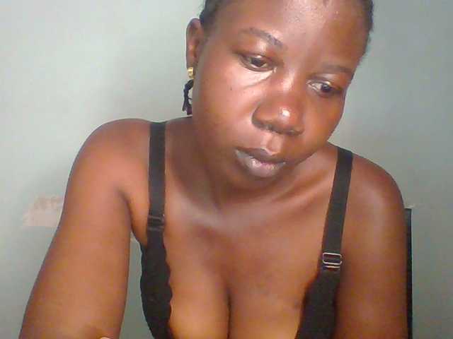 Creme-dall live webcam show