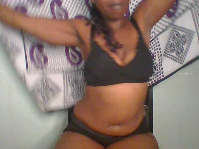 Creme-dall live webcam show