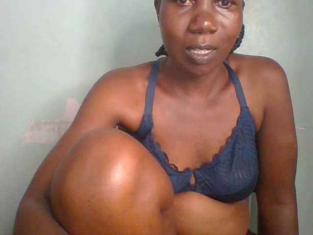 Creme-dall live webcam show