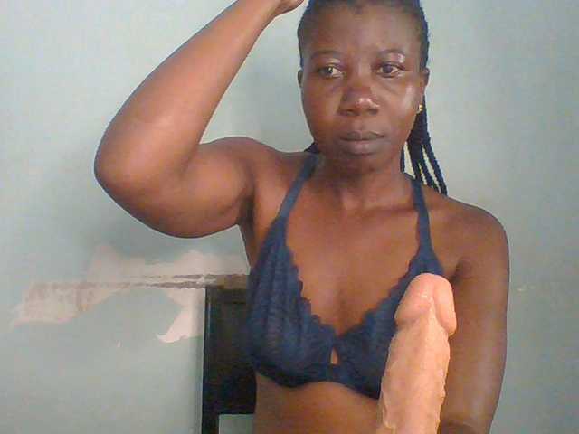 Creme-dall live webcam show