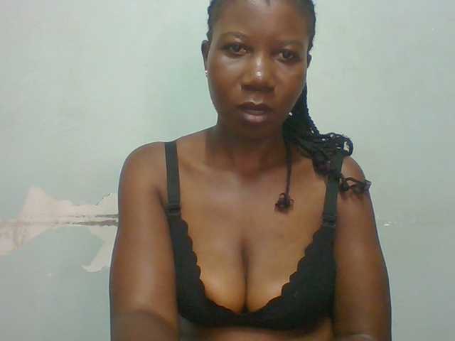 Creme-dall live webcam show
