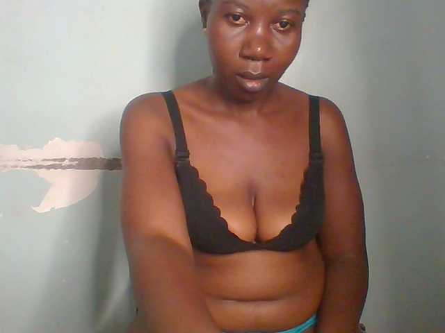 Creme-dall live webcam show