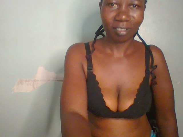 Creme-dall live webcam show