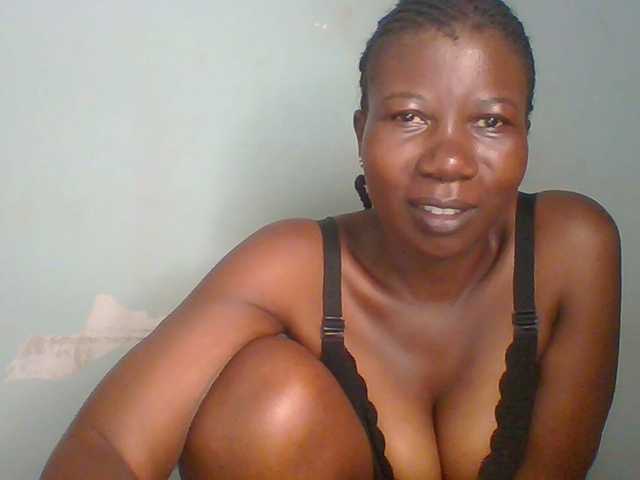 Creme-dall live webcam show