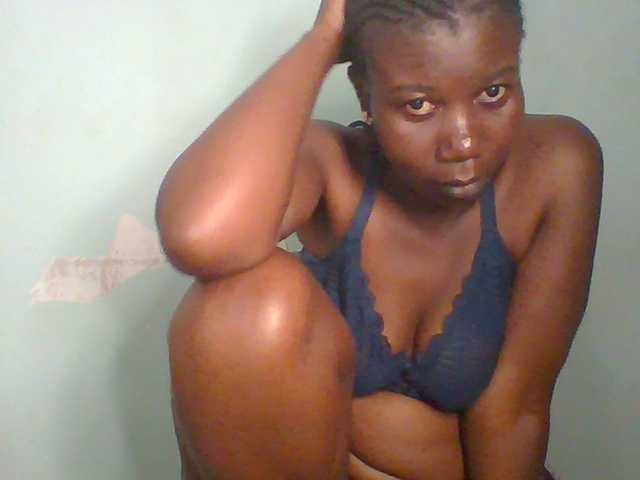 Creme-dall live webcam show