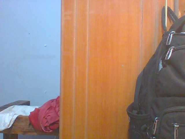 Creme-dall live cam on BongaCams