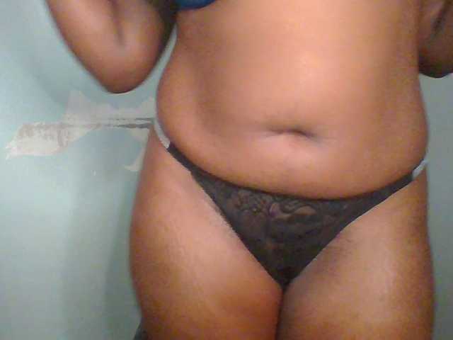 Creme-dall live cam on BongaCams
