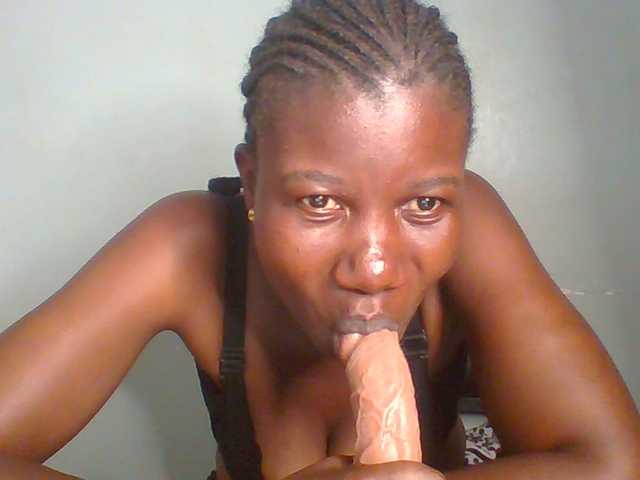 Creme-dall live webcam show
