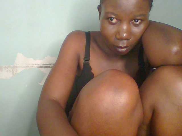 Creme-dall live webcam show