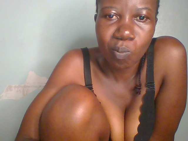 Creme-dall live webcam show