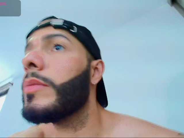 tommelbailey1 live cam