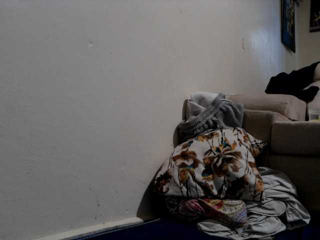 Sexyshanty live cam on BongaCams