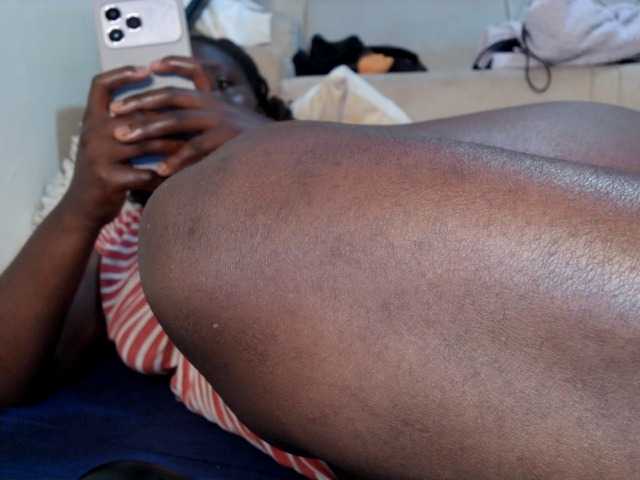 Sexyshanty live cam preview