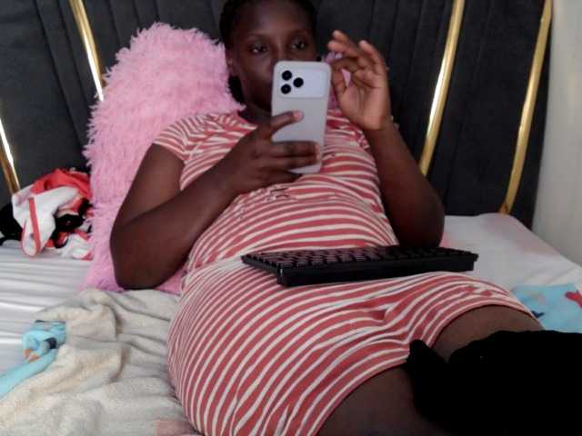 Sexyshanty live cam on BongaCams