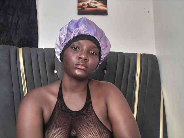 Sexyshanty webcam