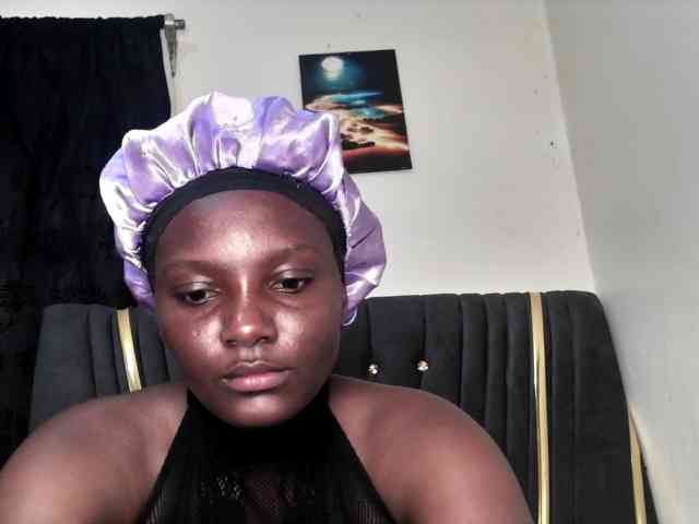 Sexyshanty webcam