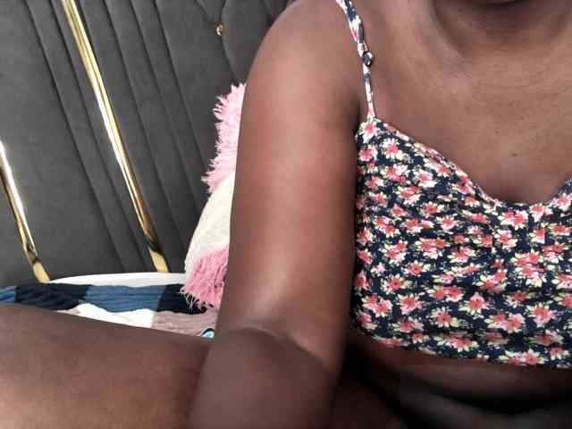 Sexyshanty webcam