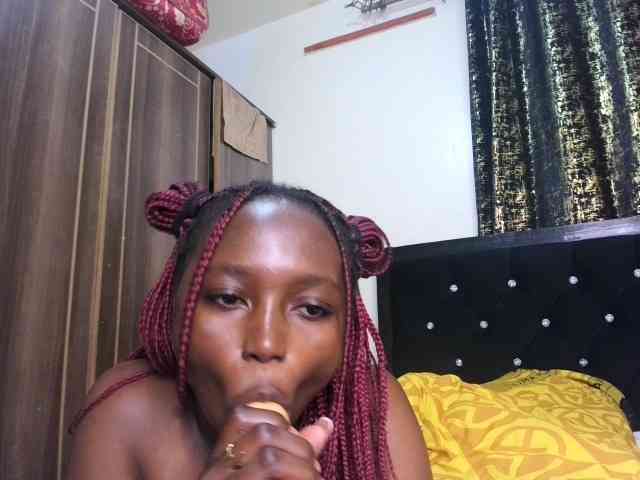 Sexyshanty webcam