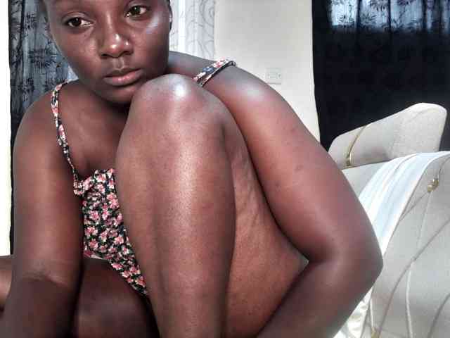 Sexyshanty webcam